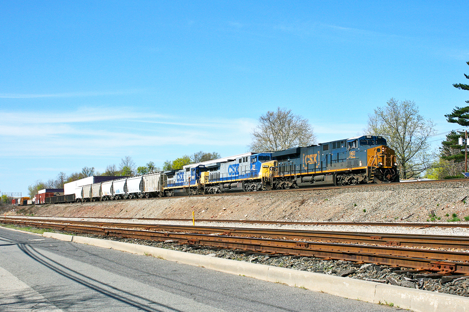 CSX 960 on Q-439